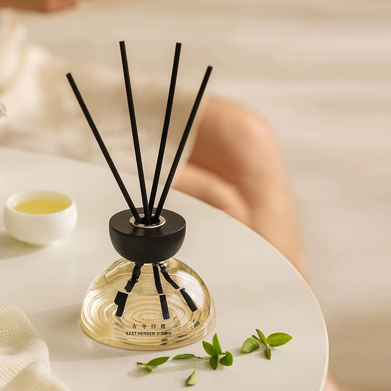 Home Fragrance London - 200ml Reed Diffuser Bottle with Essential